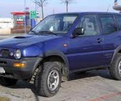 Nissan terrano