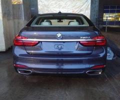 BMW 7-SERIE LEKT WEER